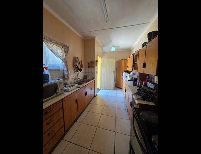 3 BEDROOM HOUSE TO LET IN SASOLBURG CENTRAL